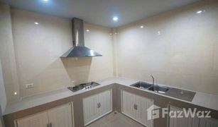 4 Bedrooms Townhouse for sale in Bang Phongphang, Bangkok Baan Klang Krung Grande Vienna Rama 3