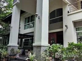 5 Habitación Casa en venta en Tailandia, Bang Khun Non, Bangkok Noi, Bangkok, Tailandia