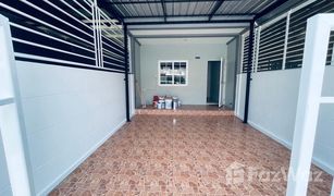 2 Schlafzimmern Reihenhaus zu verkaufen in Phraeksa Mai, Samut Prakan Fuengfah Villa 17 Phase 1,2,3