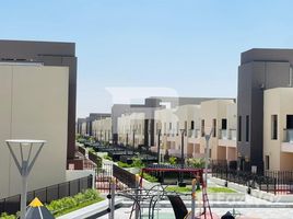 Souk Al Warsan Townhouses H で売却中 3 ベッドルーム 町家, 主なレジデンシー