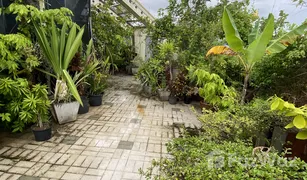 2 Bedrooms Apartment for sale in Khlong Tan Nuea, Bangkok Baan Lertpaisan