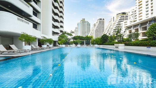 Photos 1 of the Communal Pool at Centre Point Residence Phrom Phong