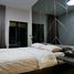 2 спален Кондо на продажу в Triple Y Residence, Wang Mai