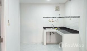 2 Bedrooms Townhouse for sale in Khlong Thanon, Bangkok Rock Garden Home 1