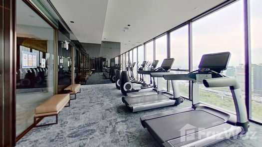 3D视图 of the Gym commun at The Esse at Singha Complex