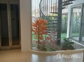 ขายทาวน์เฮ้าส์ 3 ห้องนอน ในโครงการ ลักซ์ 35 รัชดา-ลาดพร้าว, จันทรเกษม, จตุจักร