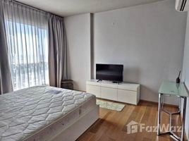 1 спален Кондо в аренду в Hive Sathorn, Khlong Ton Sai