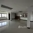 5 спален Здания целиком for rent in Бангкок, Bang Lamphu Lang, Кхлонг Сан, Бангкок