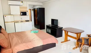 Studio Wohnung zu verkaufen in Nong Prue, Pattaya Rimhat Condominium