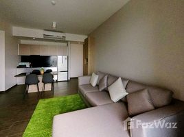 2 спален Кондо в аренду в The Lofts Ekkamai, Phra Khanong