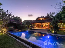 4 Schlafzimmer Villa zu verkaufen in Kerobokan, Bali, Kerobokan