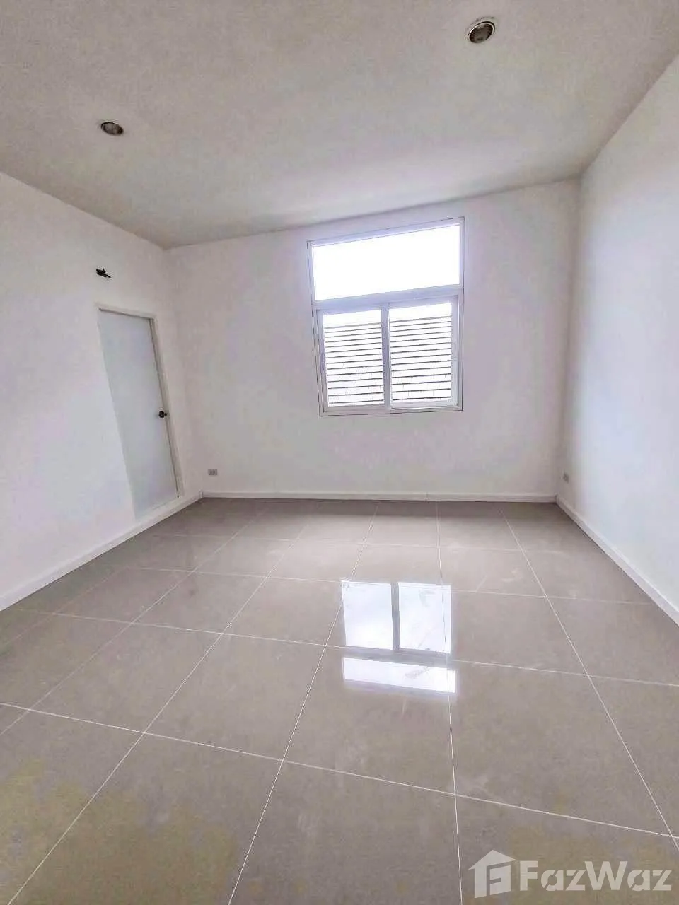 Haus zum Kauf mit 3 Zimmer in Sam Phran, Nakhon Pathom