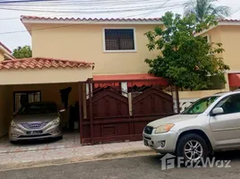 3 Schlafzimmer Haus zu verkaufen im Residencial Don Carlos II, Santo Domingo Este