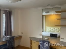 1 спален Квартира в аренду в Sukhumvit Suite, Khlong Toei Nuea