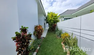 3 Schlafzimmern Villa zu verkaufen in Thap Tai, Hua Hin Aileen Village