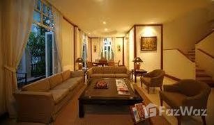 3 Bedrooms Townhouse for sale in Nong Prue, Pattaya Tadarawadi South Pattaya