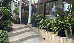曼谷 Khlong Tan Levara Residence 4 卧室 屋 售 