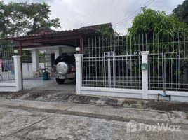 2 Schlafzimmer Haus zu verkaufen im Phet Chompu 2 Village, Lam Phak Kut, Thanyaburi