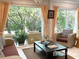 วิลล่า 4 ห้องนอน ให้เช่า ในโครงการ หมู่บ้าน สัมมากร, หัวหมาก, บางกะปิ, กรุงเทพมหานคร