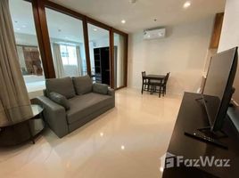 1 chambre Condominium à louer à , Khlong Toei Nuea