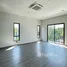 5 Bedroom House for rent at Setthasiri Bangna KM.10, Bang Phli Yai