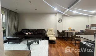 2 Schlafzimmern Wohnung zu verkaufen in Si Lom, Bangkok Baan Silom Soi 3