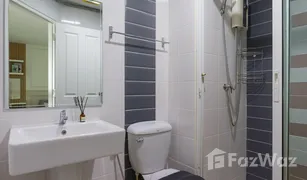 1 Bedroom Condo for sale in Arun Ammarin, Bangkok The Trust Residence Pinklao