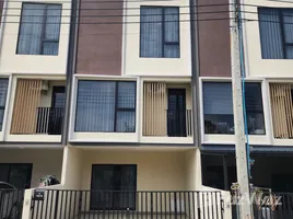 Maison 3 chambre à louer à Altitude Kraf Bangna, Bang Kaeo, Bang Phli, Samut Prakan
