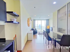 2 Bedroom Condo for sale at The Complete Narathiwat, Chong Nonsi