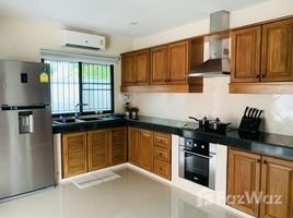 3 Bedrooms Villa for rent in Nong Pla Lai, Pattaya Renovated 3 Bed Villa and Jacuzzi in Nong Pla Lai