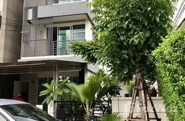 3 bedroom Townhouse for sale at Town Avenue Rama 9 in Bangkok, Thailand