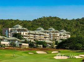 2 Bedroom Apartment for sale at Black Mountain Golf Course, Hin Lek Fai