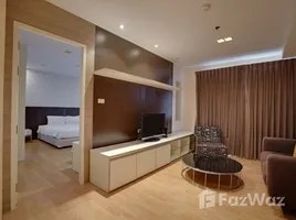 1 Schlafzimmer Appartement zu vermieten im Nantiruj Tower, Khlong Toei