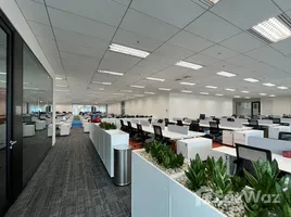 6,883.89 m² Office for rent at SINGHA COMPLEX, Bang Kapi