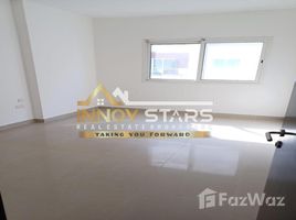 2 спален Квартира на продажу в Tower 21, Al Reef Downtown