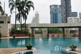 Baan Piya Sathorn Real Estate Development in Thung Mahamek, Bangkok