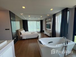 2 спален Кондо в аренду в The Star Hill Condo, Suthep