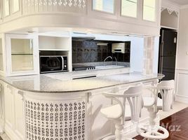 อพาร์ทเม้นท์ 2 ห้องนอน ให้เช่า ในโครงการ ลาส โคลินาส, คลองเตยเหนือ