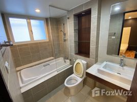 2 спален Квартира в аренду в Avenue 61, Khlong Tan Nuea