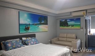 Studio Wohnung zu verkaufen in Patong, Phuket Patong Condotel