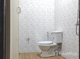 2 спален Таунхаус for sale in Mueang Kanchanaburi, Kanchanaburi, Pak Phraek, Mueang Kanchanaburi