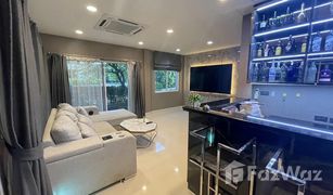 3 Bedrooms House for sale in Saphan Sung, Bangkok Life Bangkok Boulevard Wongwaen Rama 9