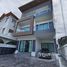 4 спален Дом for sale in Phra Khanong Nuea, Бангкок, Phra Khanong Nuea