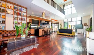 6 Bedrooms House for sale in Wong Sawang, Bangkok Sarin Park
