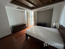 3 Bedroom Condo for rent at Baan Somthavil, Lumphini