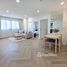 2 спален Кондо на продажу в D Condo Ramindra, Tha Raeng