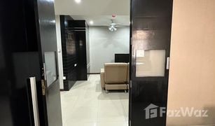 曼谷 Din Daeng Baan Klang Krung Resort (Ratchada 7) 1 卧室 公寓 售 