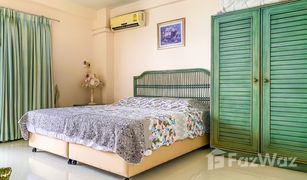 2 Bedrooms Condo for sale in Nong Kae, Hua Hin Blue Wave