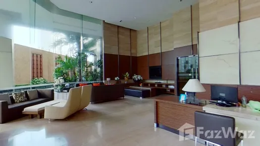 图片 1 of the Reception / Lobby Area at Sathorn Prime Residence