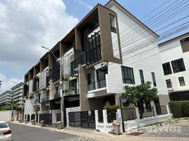 3 Bedroom House for rent at Bless Town Sukhumvit 50, Phra Khanong